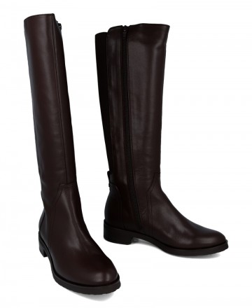 Botas planas de piel lisa Wonders Corina C5480