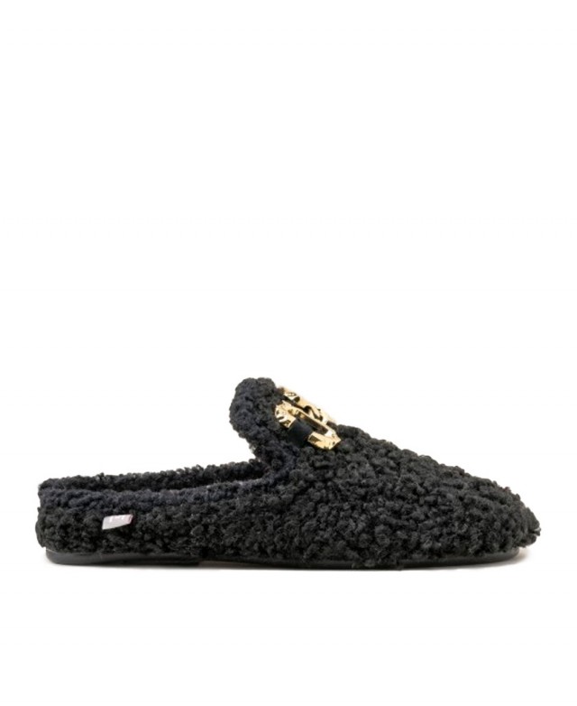 Macarena Dora shearling slippers