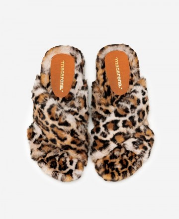 Leopard print sneakers Macarena Lara