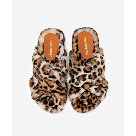 Leopard print sneakers Macarena Lara