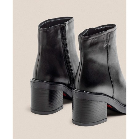 Yokono Mire 002 smooth leather heeled ankle boots