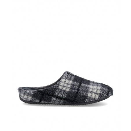 Comfortable house slippers Garzón 16300.381