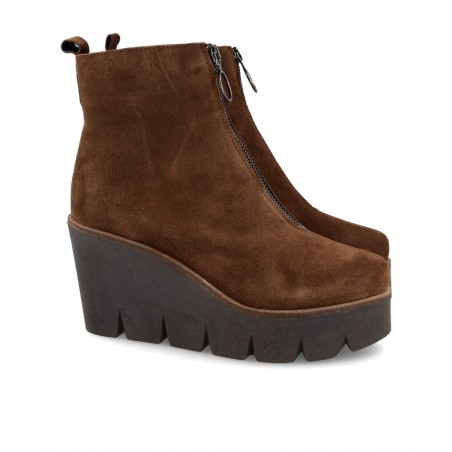 Alpe 4553 wedge ankle boots with zip