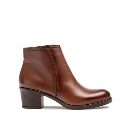 Yokono Lille-016 low heel ankle boots