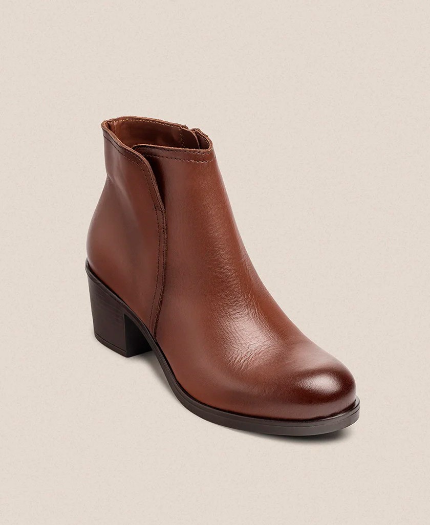 Yokono Lille-016 low heel ankle boots