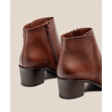 Yokono Lille-016 low heel ankle boots