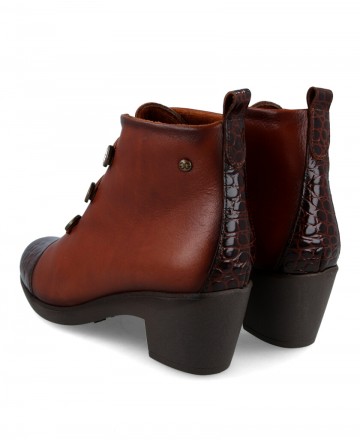 Catchalot 39927 lace-up ankle boots