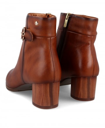 Ankle boots with side buckle Pikolinos Calafat W1Z-8588