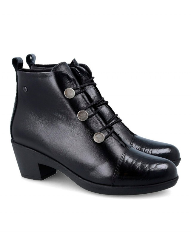 Catchalot button ankle boots 39927