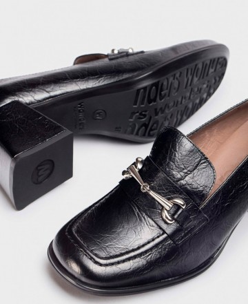 Wonders Celia H-5712 Cracked Leather Loafers