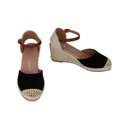 Wedge espadrilles with buckle Xti 140746