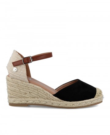 Wedge espadrilles with buckle Xti 140746