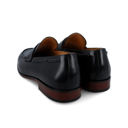 h2Mocasines clasicos de hombre Yonghe SH218 1 h2 pLos mocasines clasicos Yonghe SH218 1 en color negro son la eleccion perfecta