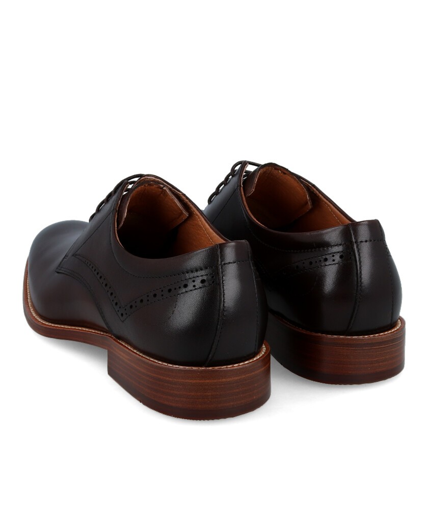 h2Mocasin clasico de cordones Yonghe ZD2406 B2 h2 pEl mocasin clasico Yonghe ZD2406 B2 es la eleccion perfecta para hombres que