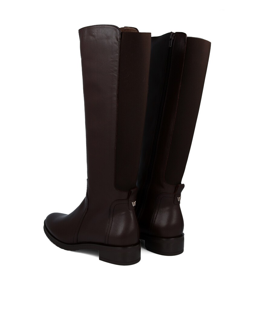 h2Botas planas de piel lisa Wonders Corina C5480 h2 pEstas elegantes botas planas Wonders Corina C5480 para mujer destacan por 