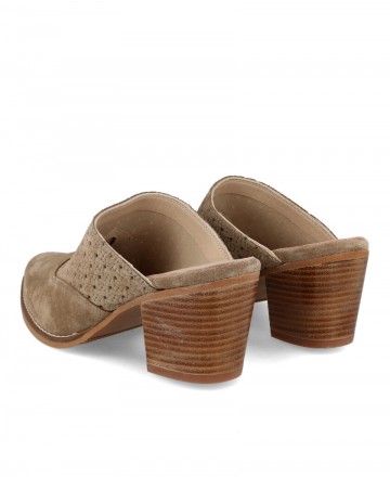 Split leather clogs with heel Kissia 925