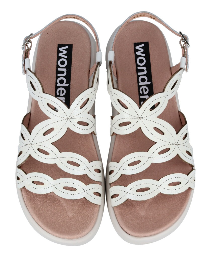 Sandals with buckle fastening Wonders C6542