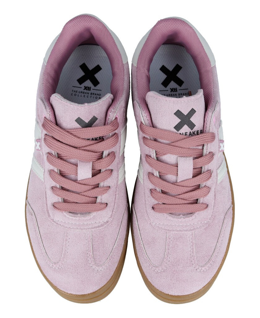 Casual sneakers with platform Xti 143644