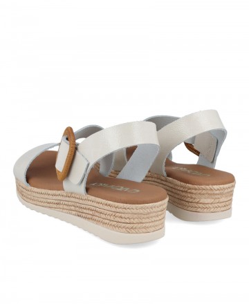 Catchalot 5694 low wedge sandals