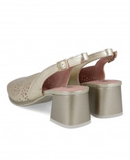 Pitillos 10532 low heel peep toe pump