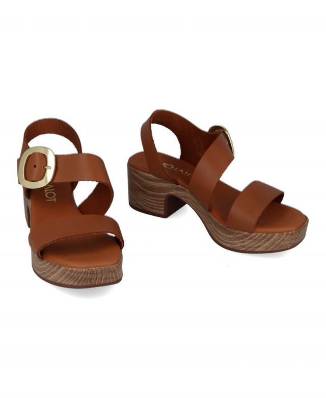 h2Sandalias de piel con plataforma Catchalot 5629 h2 pTu estilo casual con las Sandalias de piel con plataforma Catchalot 5629 h2Sandalias de piel con plataforma Catchalot 5629 h2 pTu estilo casual con las Sandalias de piel con plataforma Catchalot 5629