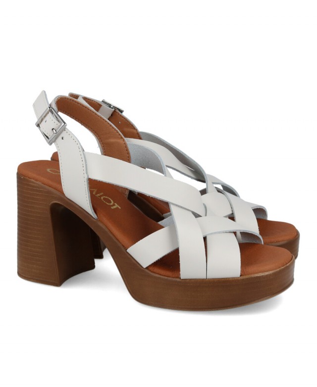 Sandalias blancas de piel Catchalot 5645