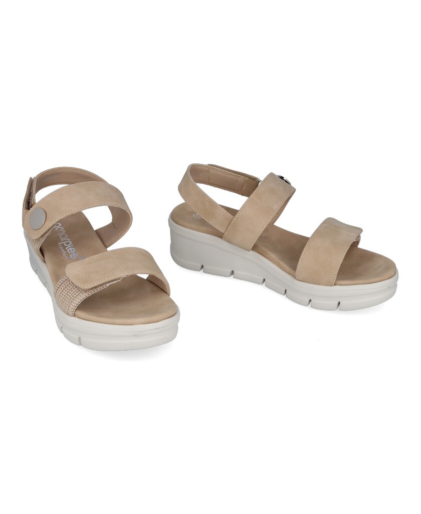 Sandalias casual con cuña Amarpies ABZ23505